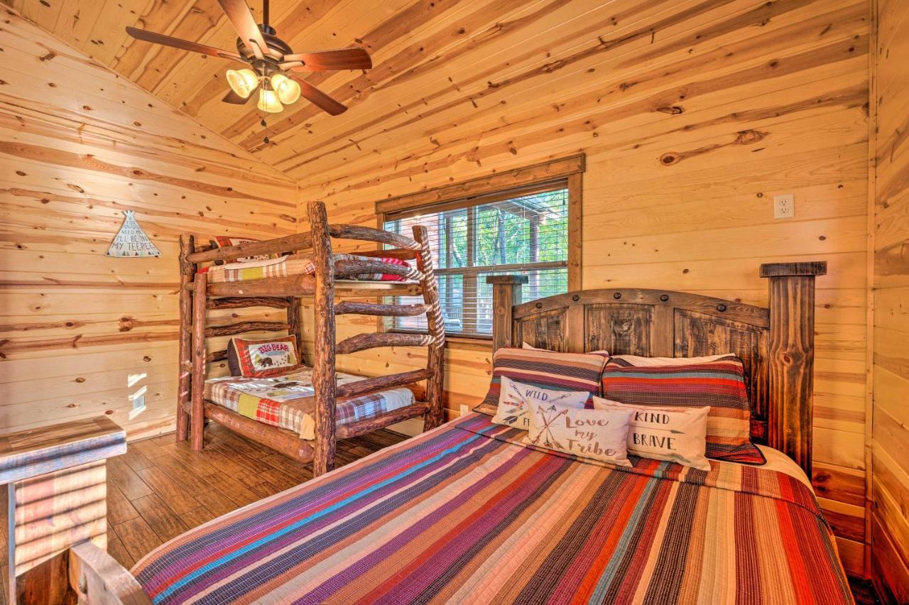 Creekside Broken Bow Cabin With Hot Tub And Fire Pit! Stephens Gap Exteriör bild